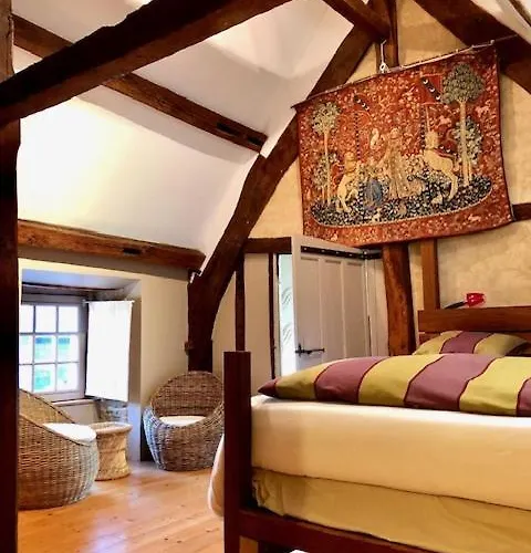 La Maison Sur Les Remparts 3* Domfront (Orne)